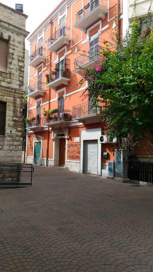 Alla Corte Della Suocera Бари Экстерьер фото
